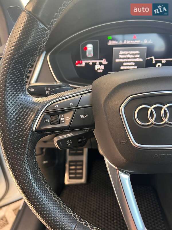 Внедорожник / Кроссовер Audi SQ5 2020 в Ивано-Франковске