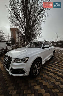 Внедорожник / Кроссовер Audi SQ5 2015 в Николаеве