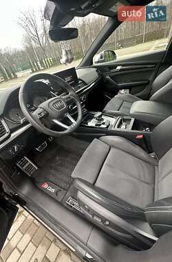 Внедорожник / Кроссовер Audi SQ5 2022 в 