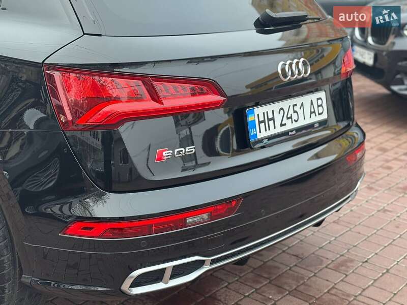 Позашляховик / Кросовер Audi SQ5 2018 в Одесі