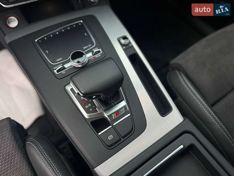 Позашляховик / Кросовер Audi SQ5 2018 в Одесі