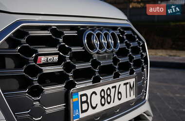 Внедорожник / Кроссовер Audi SQ5 2020 в 
