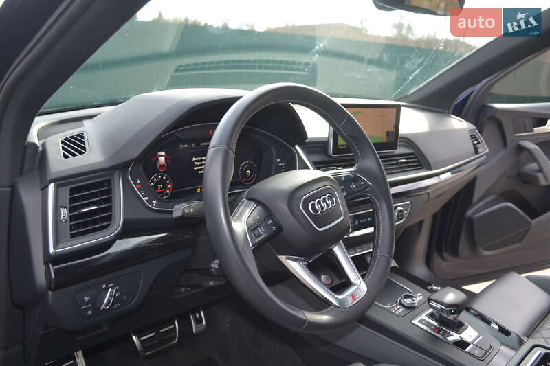 Позашляховик / Кросовер Audi SQ5 2020 в Івано-Франківську