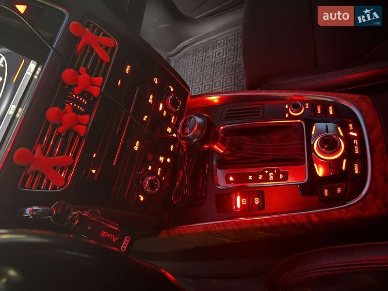 Внедорожник / Кроссовер Audi SQ5 2013 в Львове