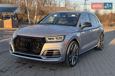 Внедорожник / Кроссовер Audi SQ5 2018 в Долине