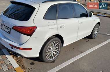 Внедорожник / Кроссовер Audi SQ5 2015 в 