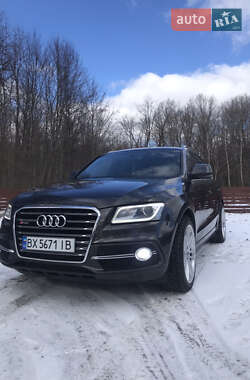 Позашляховик / Кросовер Audi SQ5 2013 в 