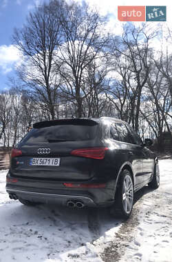 Позашляховик / Кросовер Audi SQ5 2013 в 