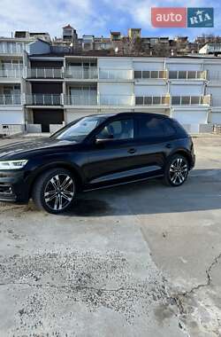 Внедорожник / Кроссовер Audi SQ5 2020 в 