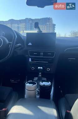 Внедорожник / Кроссовер Audi SQ5 2013 в 