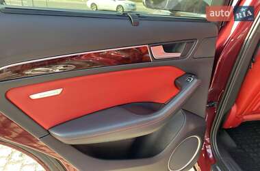 Внедорожник / Кроссовер Audi SQ5 2014 в 