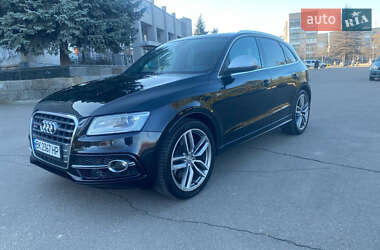 Внедорожник / Кроссовер Audi SQ5 2013 в 