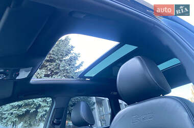 Внедорожник / Кроссовер Audi SQ5 2013 в 