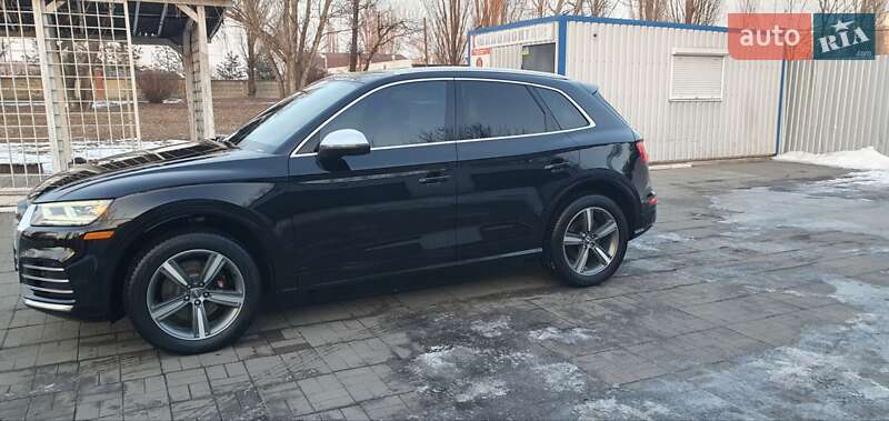 Внедорожник / Кроссовер Audi SQ5 2018 в Горишних Плавнях
