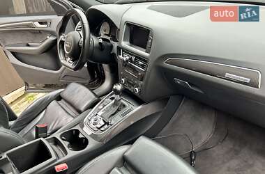 Внедорожник / Кроссовер Audi SQ5 2016 в 