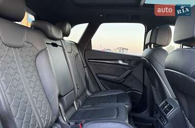 Внедорожник / Кроссовер Audi SQ5 2019 в 