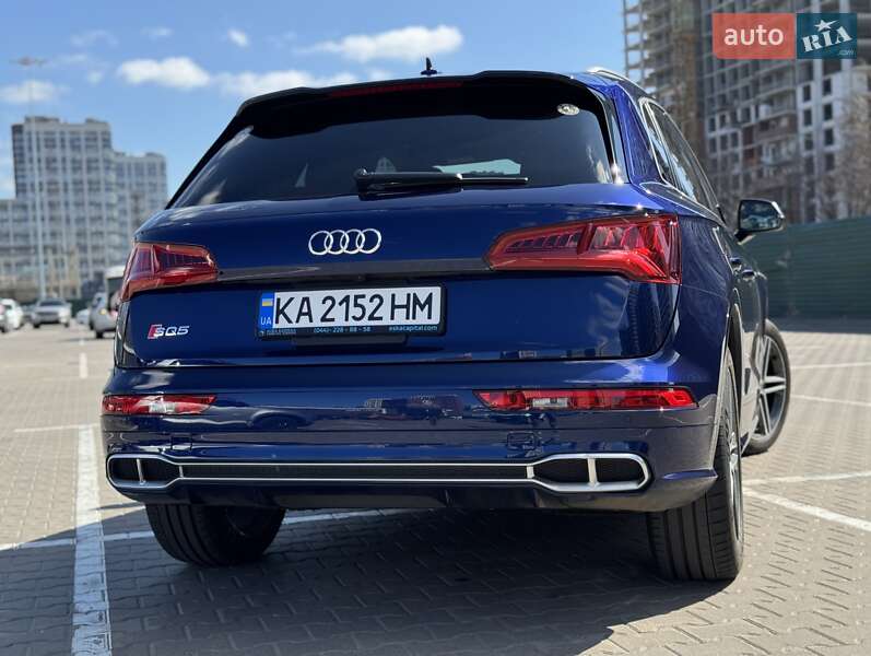 Позашляховик / Кросовер Audi SQ5 2018 в Києві