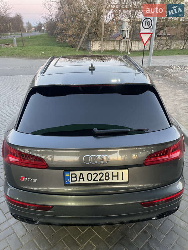 Внедорожник / Кроссовер Audi SQ5 2019 в Гайвороне