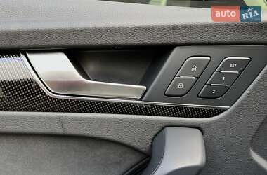 Внедорожник / Кроссовер Audi SQ5 2022 в 