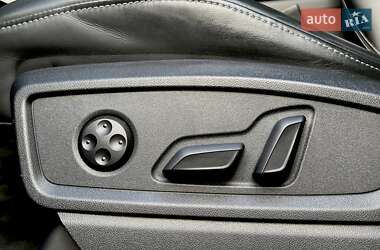 Внедорожник / Кроссовер Audi SQ5 2022 в 