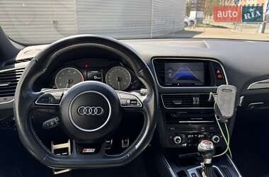 Позашляховик / Кросовер Audi SQ5 2016 в 