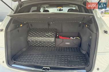 Позашляховик / Кросовер Audi SQ5 2016 в 