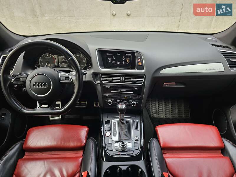 Позашляховик / Кросовер Audi SQ5 2016 в Києві