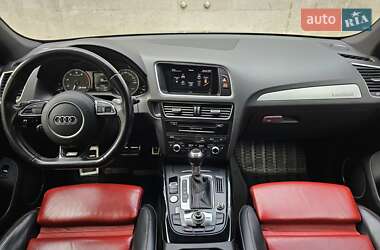 Позашляховик / Кросовер Audi SQ5 2016 в 