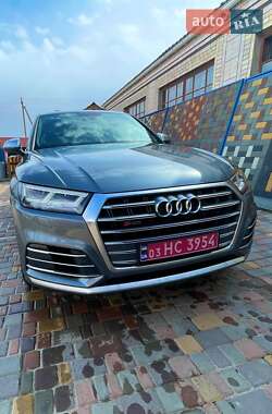 Внедорожник / Кроссовер Audi SQ5 2018 в 