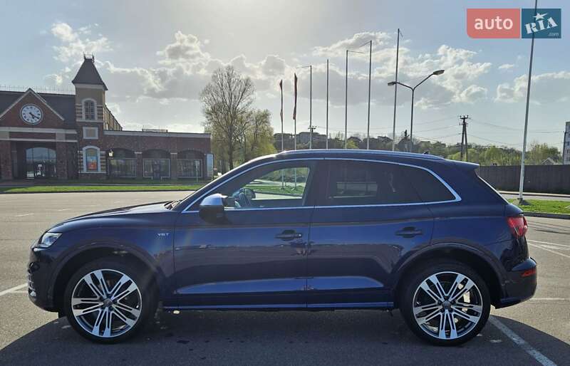 Позашляховик / Кросовер Audi SQ5 2018 в Києві