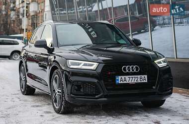 Внедорожник / Кроссовер Audi SQ5 2018 в 