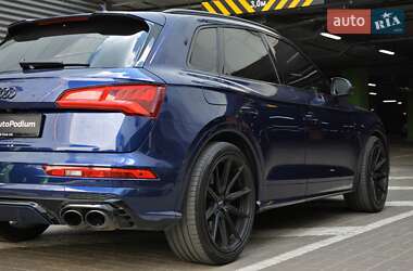 Внедорожник / Кроссовер Audi SQ5 2019 в 