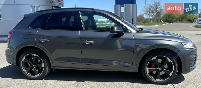 Внедорожник / Кроссовер Audi SQ5 2019 в Гайвороне