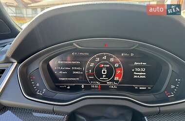 Внедорожник / Кроссовер Audi SQ5 2019 в 