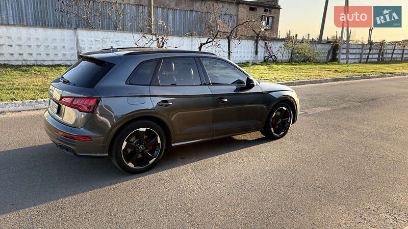 Позашляховик / Кросовер Audi SQ5 2019 в Василькові