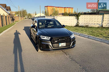 Внедорожник / Кроссовер Audi SQ5 2019 в 