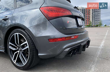 Внедорожник / Кроссовер Audi SQ5 2015 в 
