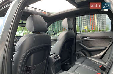 Внедорожник / Кроссовер Audi SQ5 2015 в 