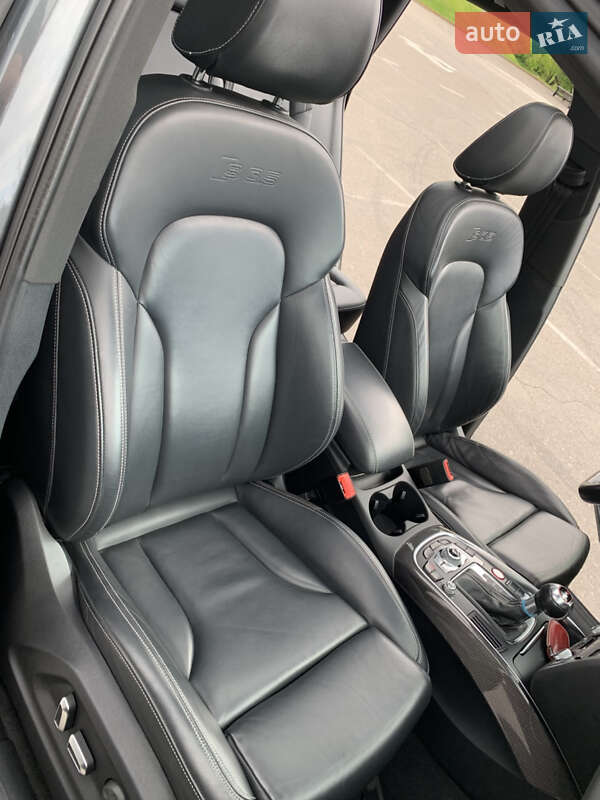 Внедорожник / Кроссовер Audi SQ5 2015 в Киеве фото 26 Внедорожник / Кроссовер Audi SQ5 2015 в Киеве