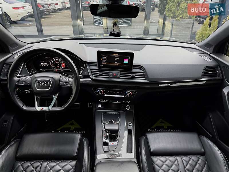 Позашляховик / Кросовер Audi SQ5 2018 в Києві