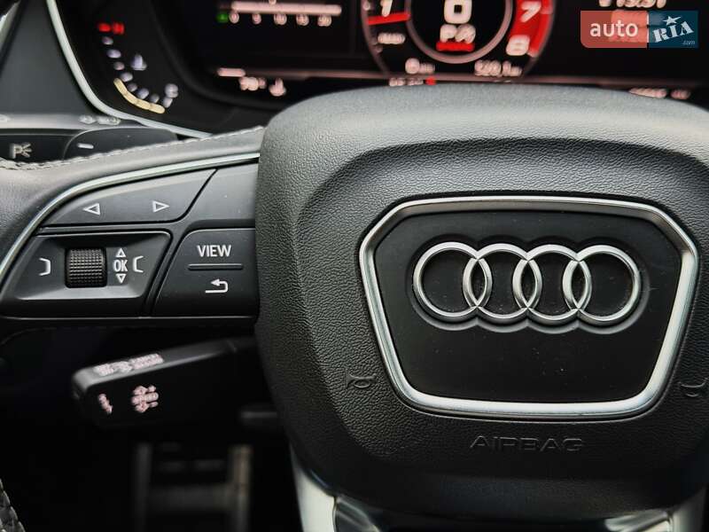 Позашляховик / Кросовер Audi SQ5 2018 в Києві