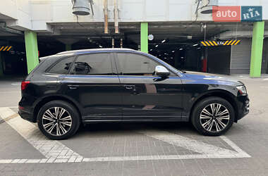 Позашляховик / Кросовер Audi SQ5 2013 в 