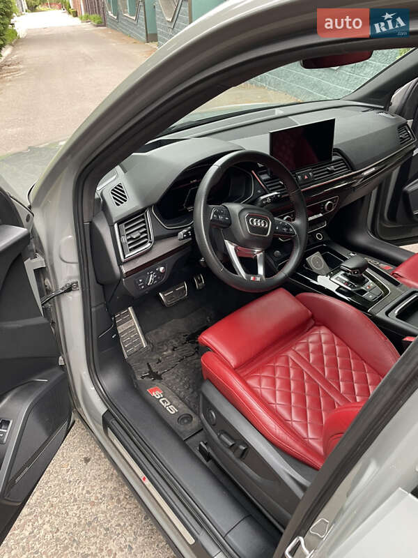 Позашляховик / Кросовер Audi SQ5 2022 в Рівному