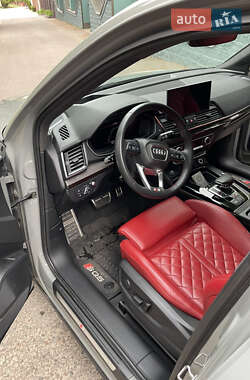 Внедорожник / Кроссовер Audi SQ5 2022 в 