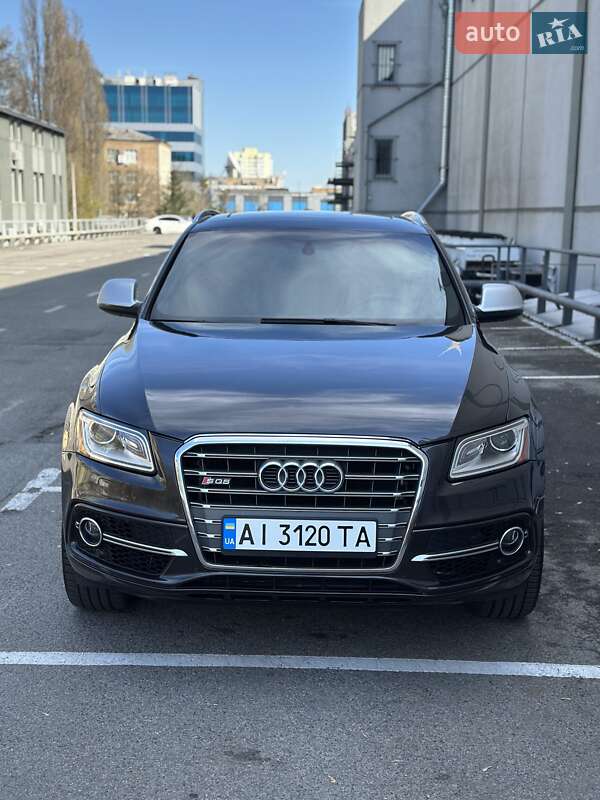 Позашляховик / Кросовер Audi SQ5 2014 в Києві