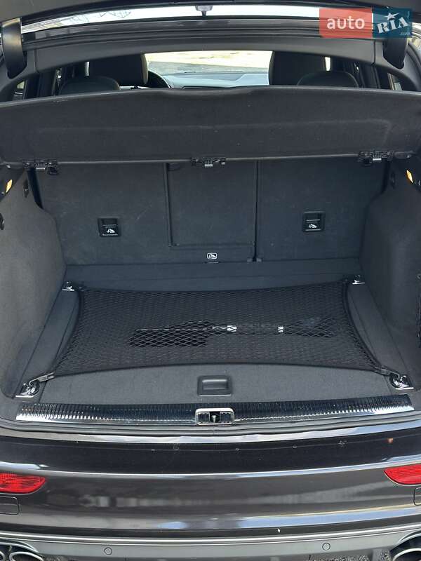 Позашляховик / Кросовер Audi SQ5 2014 в Києві