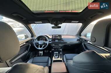 Внедорожник / Кроссовер Audi SQ5 2022 в 