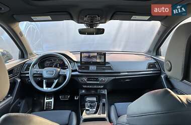 Внедорожник / Кроссовер Audi SQ5 2022 в 