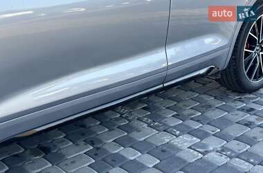 Внедорожник / Кроссовер Audi SQ5 2022 в 