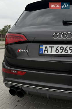 Внедорожник / Кроссовер Audi SQ5 2014 в 